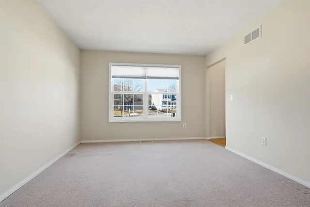 $359,000 | 3 Timbergate Court, Bloomington, IL 61704