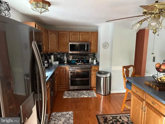 a view of elevator with hallway