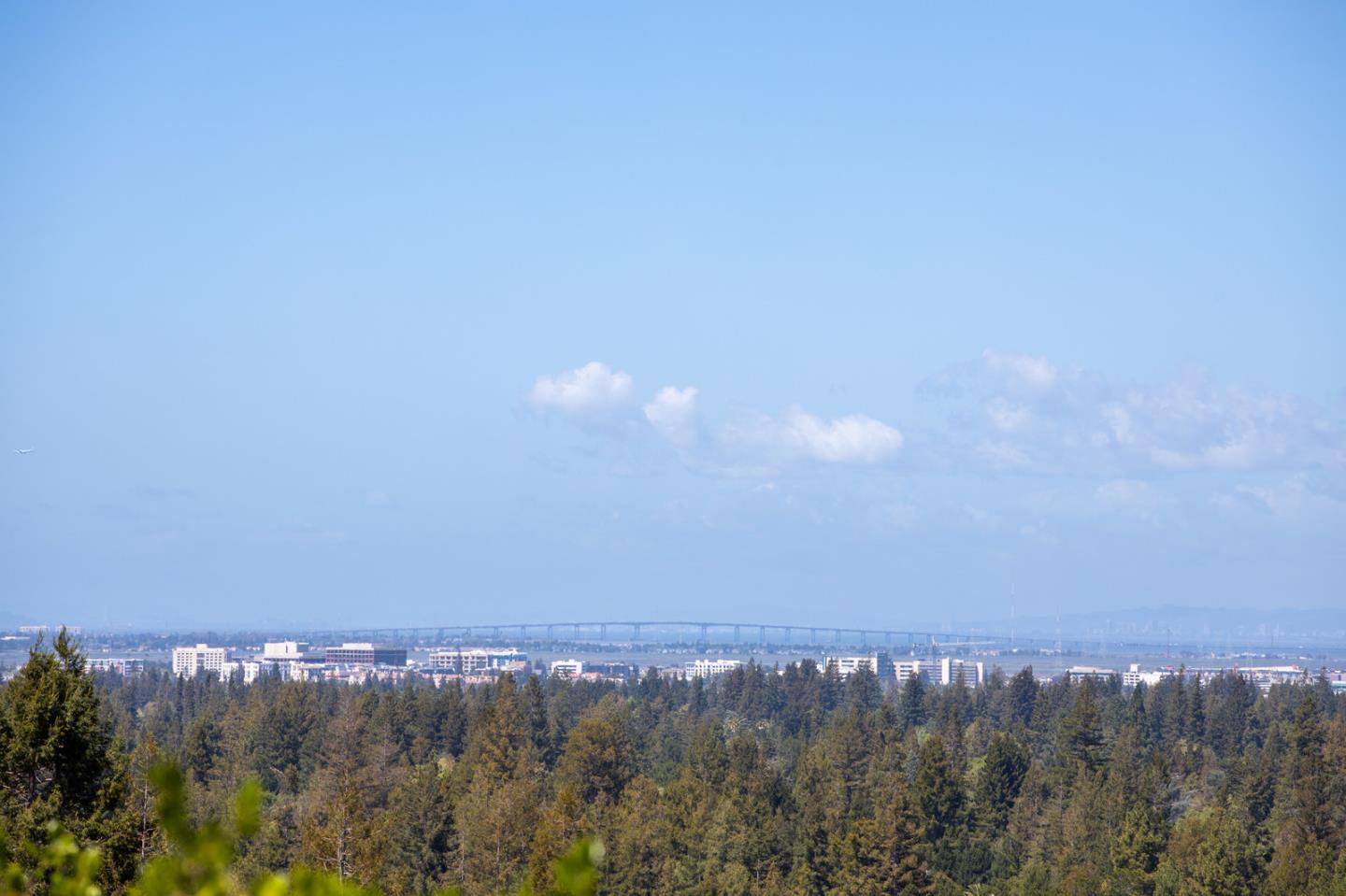 35 Hallmark Circle Menlo Park, CA 94025 - Photo 41 of 43 a view of a city