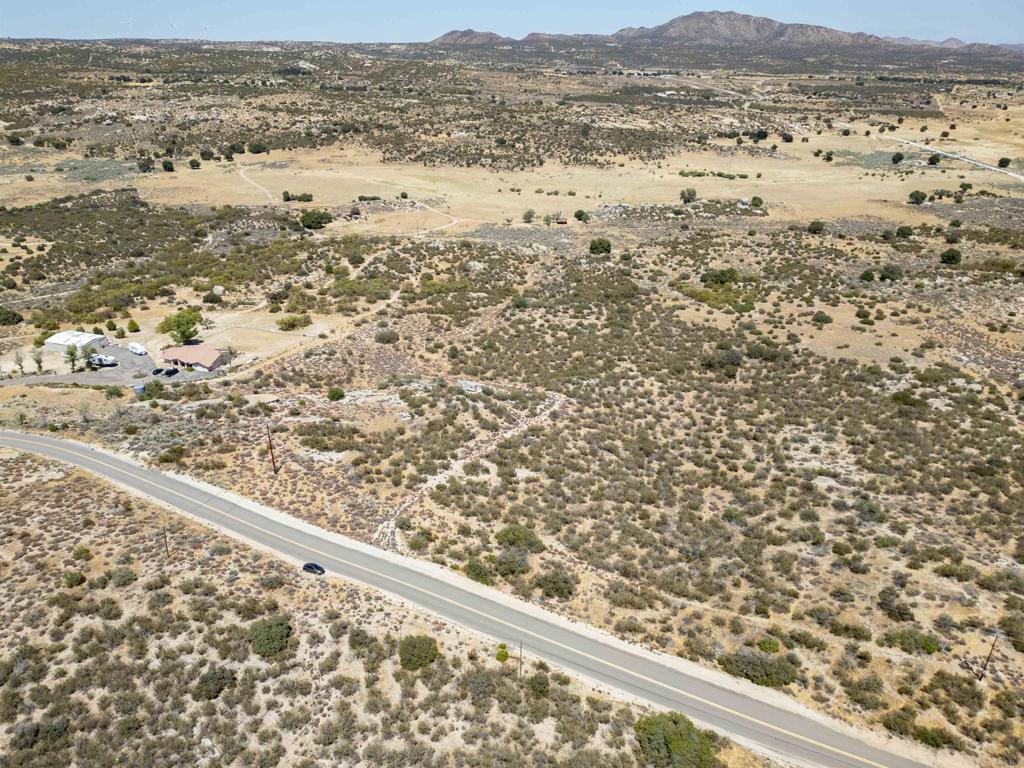 2655 Ribbonwood Road Boulevard, CA 91905 - Photo 4 of 44