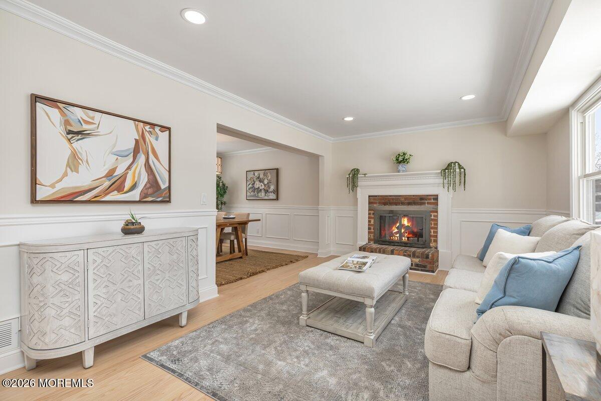 4 Templer Way Hazlet, NJ 07730 - Photo 6 of 52 Living Room