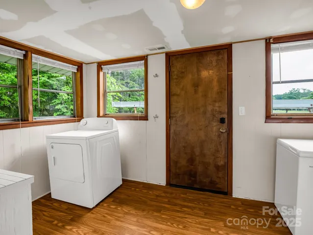 a view of living room