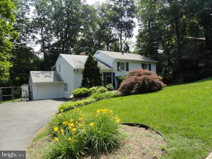 6205 Arkendale Road Alexandria, VA 22307 - Photo 20 of 26 Exterior (Main)