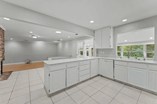 $885,000 | 6730 Lakeview Drive, Carmichael, CA 95608