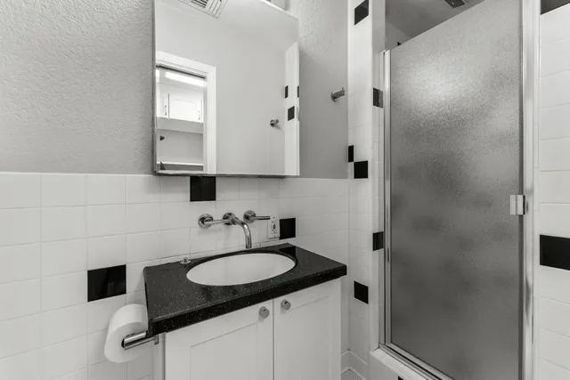 $885,000 | 6730 Lakeview Drive, Carmichael, CA 95608