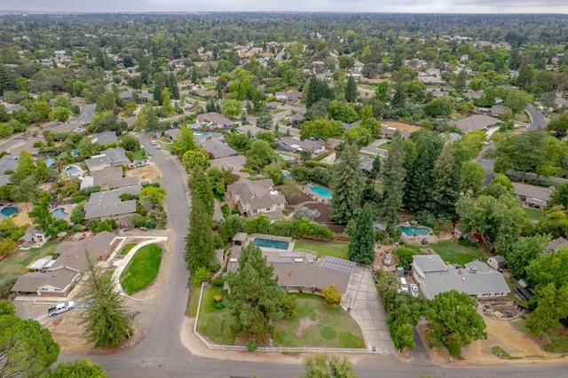 $885,000 | 6730 Lakeview Drive, Carmichael, CA 95608