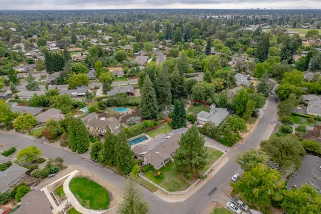 $885,000 | 6730 Lakeview Drive, Carmichael, CA 95608