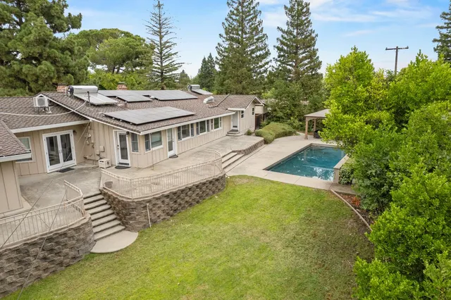 $885,000 | 6730 Lakeview Drive, Carmichael, CA 95608