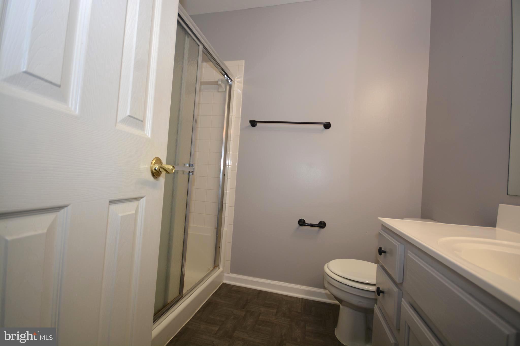 2011 Starlight Lane, Unit 3A Hagerstown, MD 21740 - Photo 13 of 18 Primary Bathroom