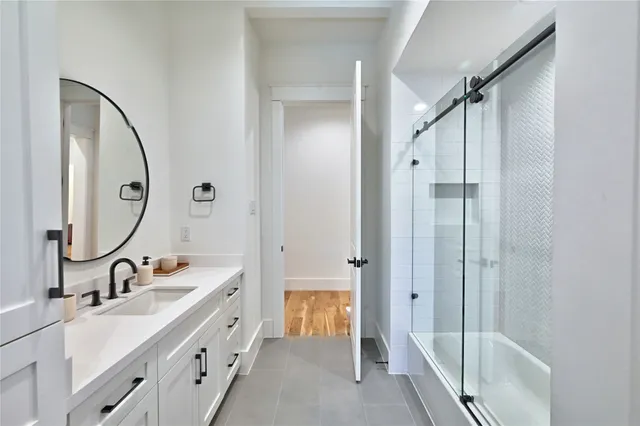 $1,849,000 | 4602 Mimosa Drive, Bellaire, TX 77401