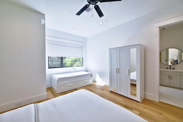 $1,849,000 | 4602 Mimosa Drive, Bellaire, TX 77401