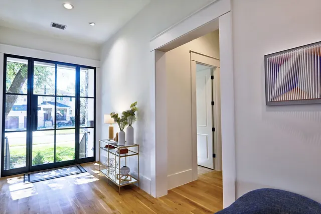 $1,849,000 | 4602 Mimosa Drive, Bellaire, TX 77401