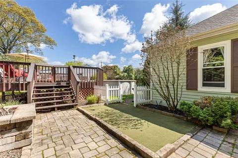$399,000 | 109 Pinegrove Avenue, Warwick, RI 02889