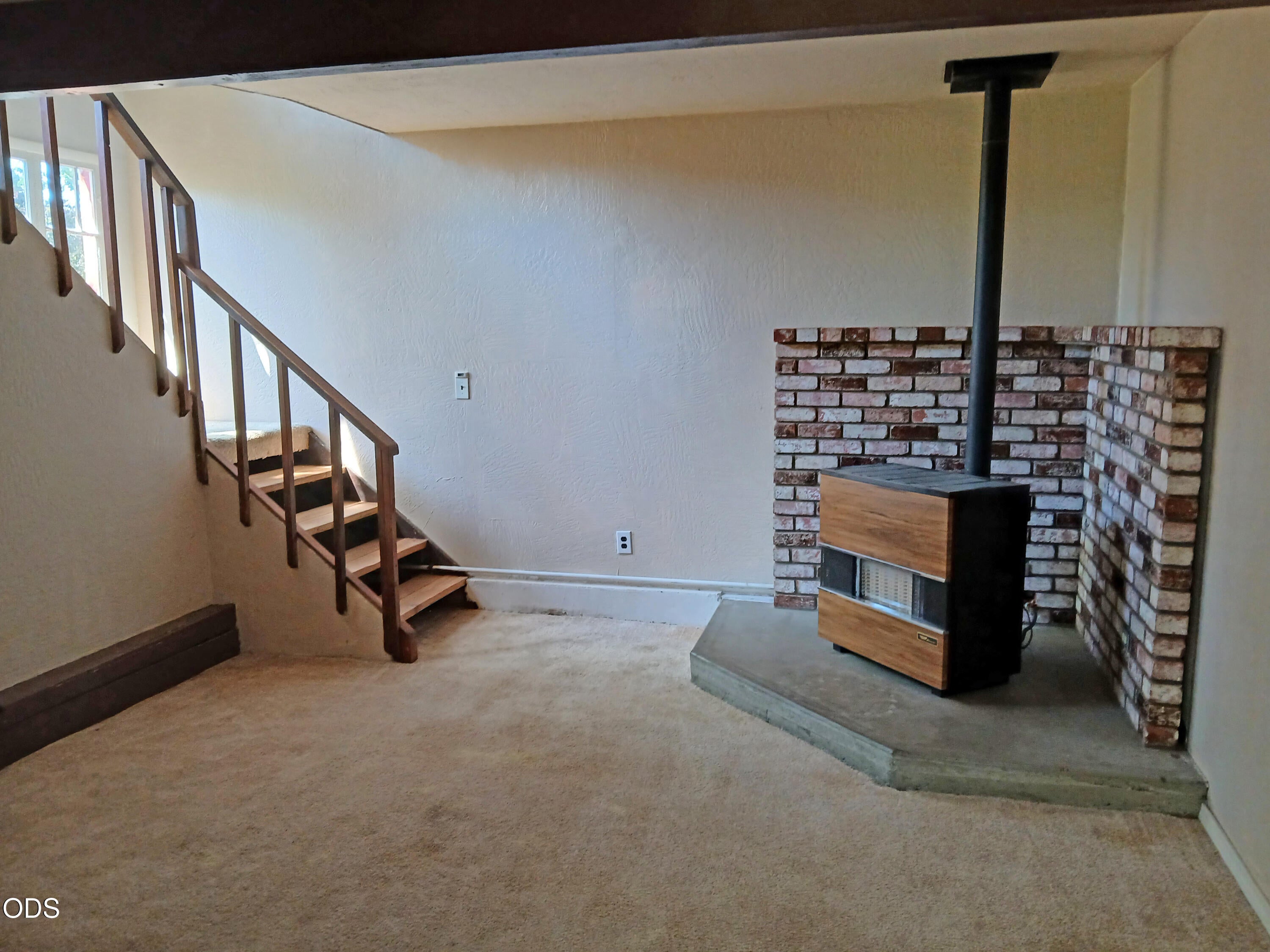 1340 Dowell Road Grants Pass, OR 97527 - Photo 21 of 24 Gallery Image 21
