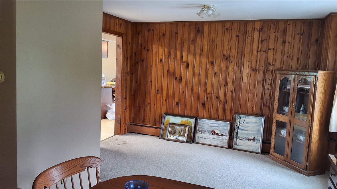 7516 Beach Road Montezuma, NY 13021 - Photo 22 of 44 Dining Room