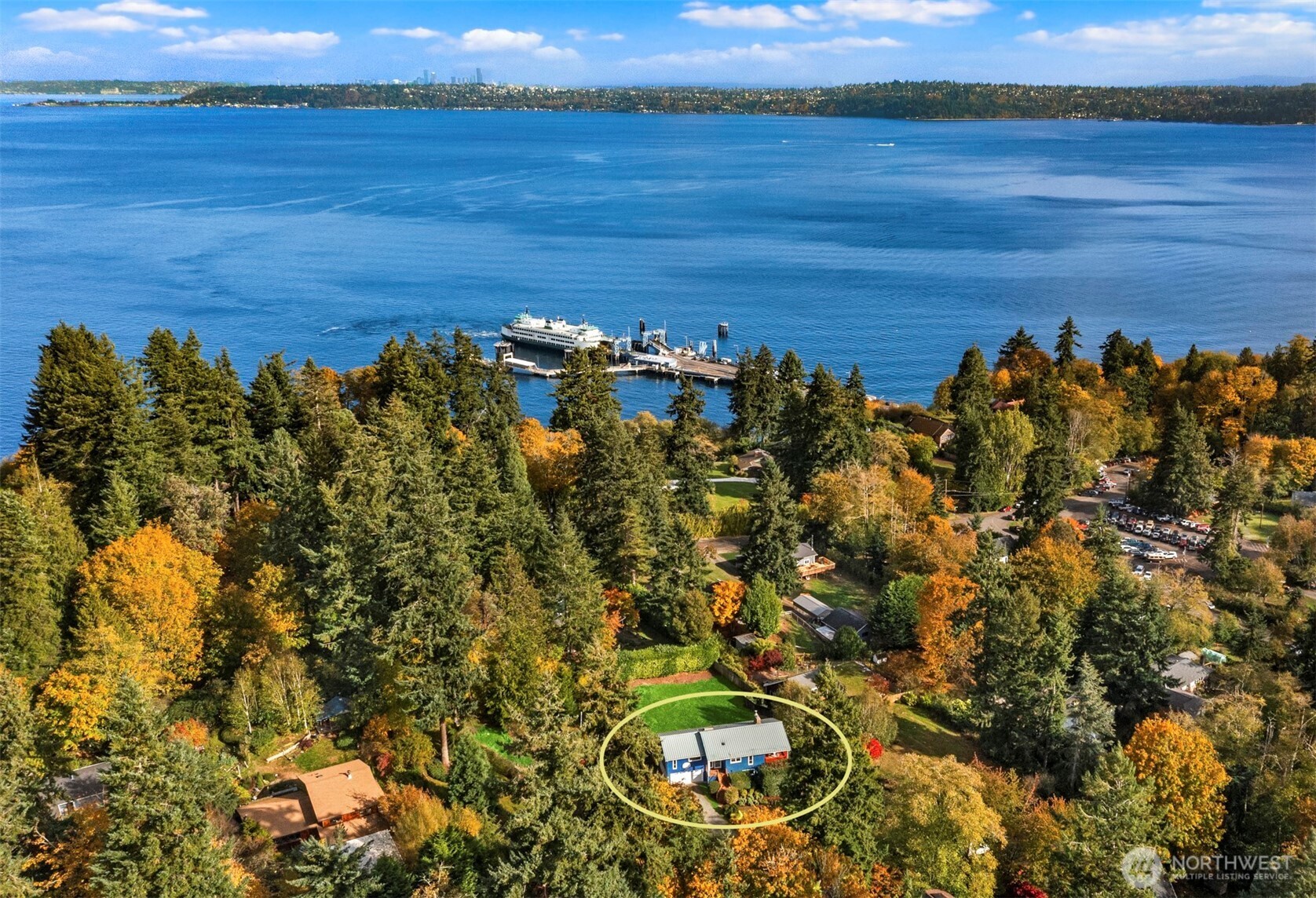 10514 Southwest 110th Street Vashon, WA 98070 - Photo 38 of 38 a view of an ocean from a balcony