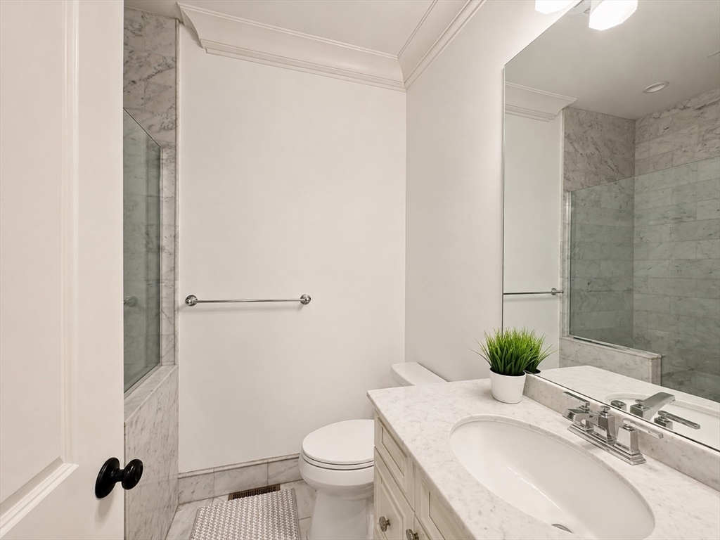 3 M Street, Unit 2 Boston, MA 02127 - Photo 13 of 20