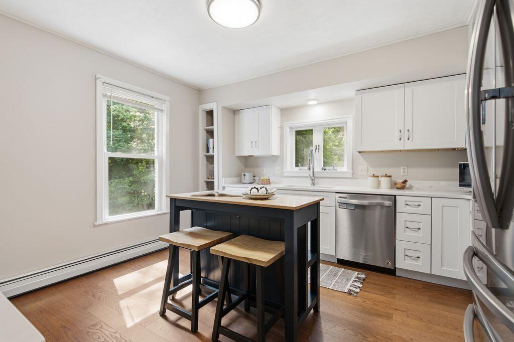 33 Brown Street Westbrook, ME 04092 - Photo 19 of 57 21_DSC07920