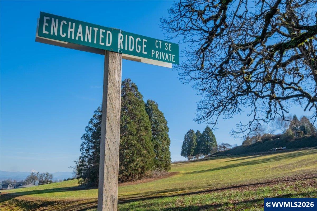 8216 Enchanted Ridge Court Southeast Turner, OR 97392 - Photo 3 of 18
