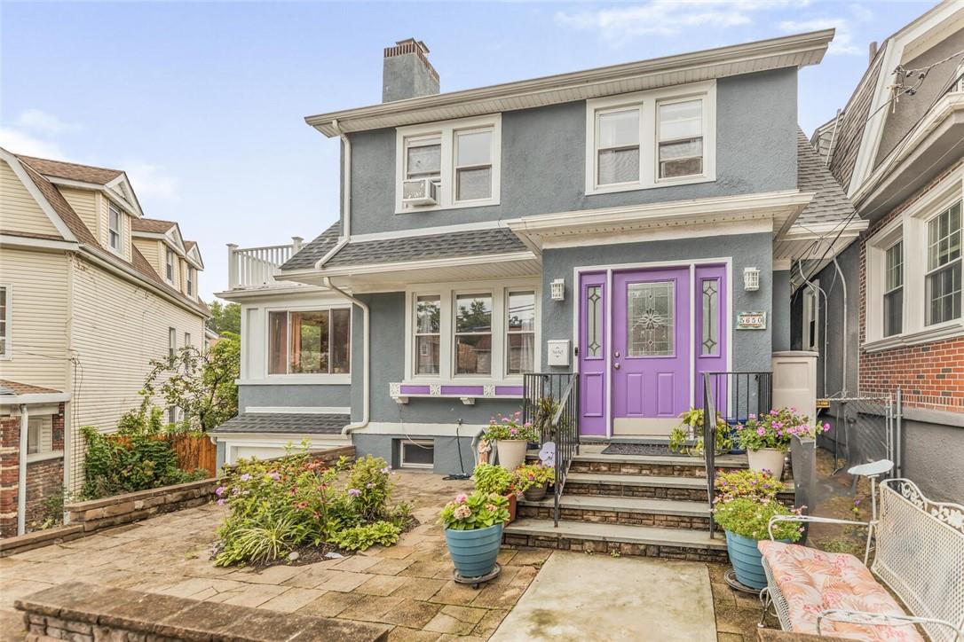 5650 Post Road Bronx, NY 10471 - Photo 3 of 34 a front view of a house