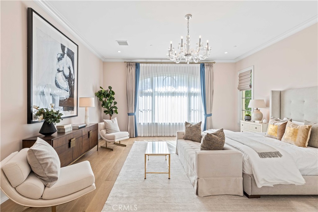 911 Hampton Road Arcadia, CA 91006 - Photo 18 of 73 a living room with furniture and a chandelier