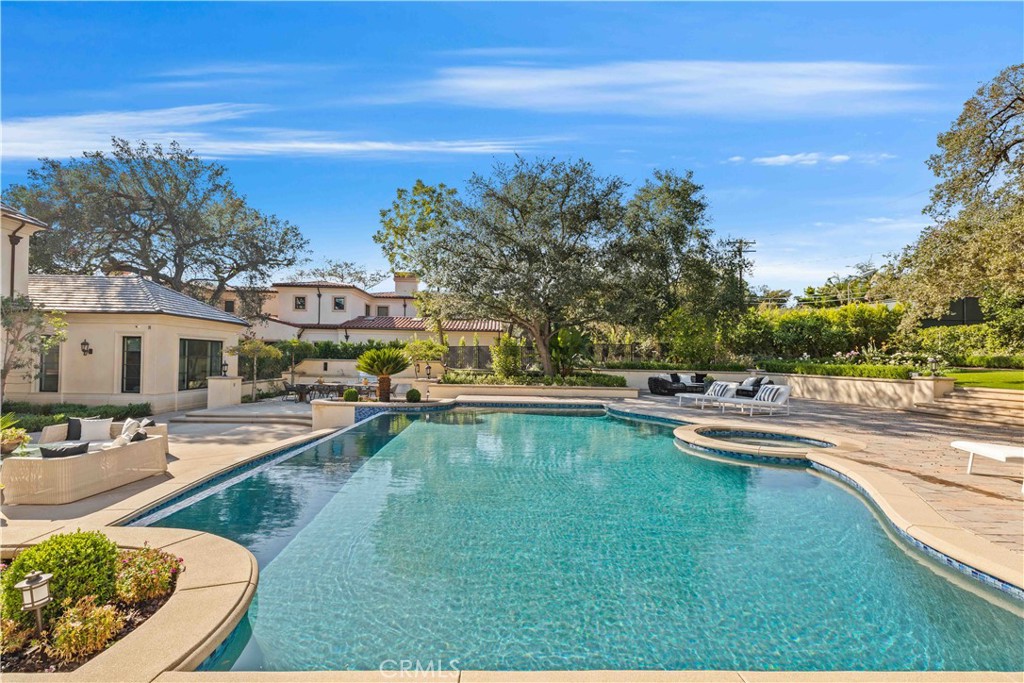 911 Hampton Road Arcadia, CA 91006 - Photo 3 of 73 6 Beds, 8 Baths, 11,890 Sq.ft