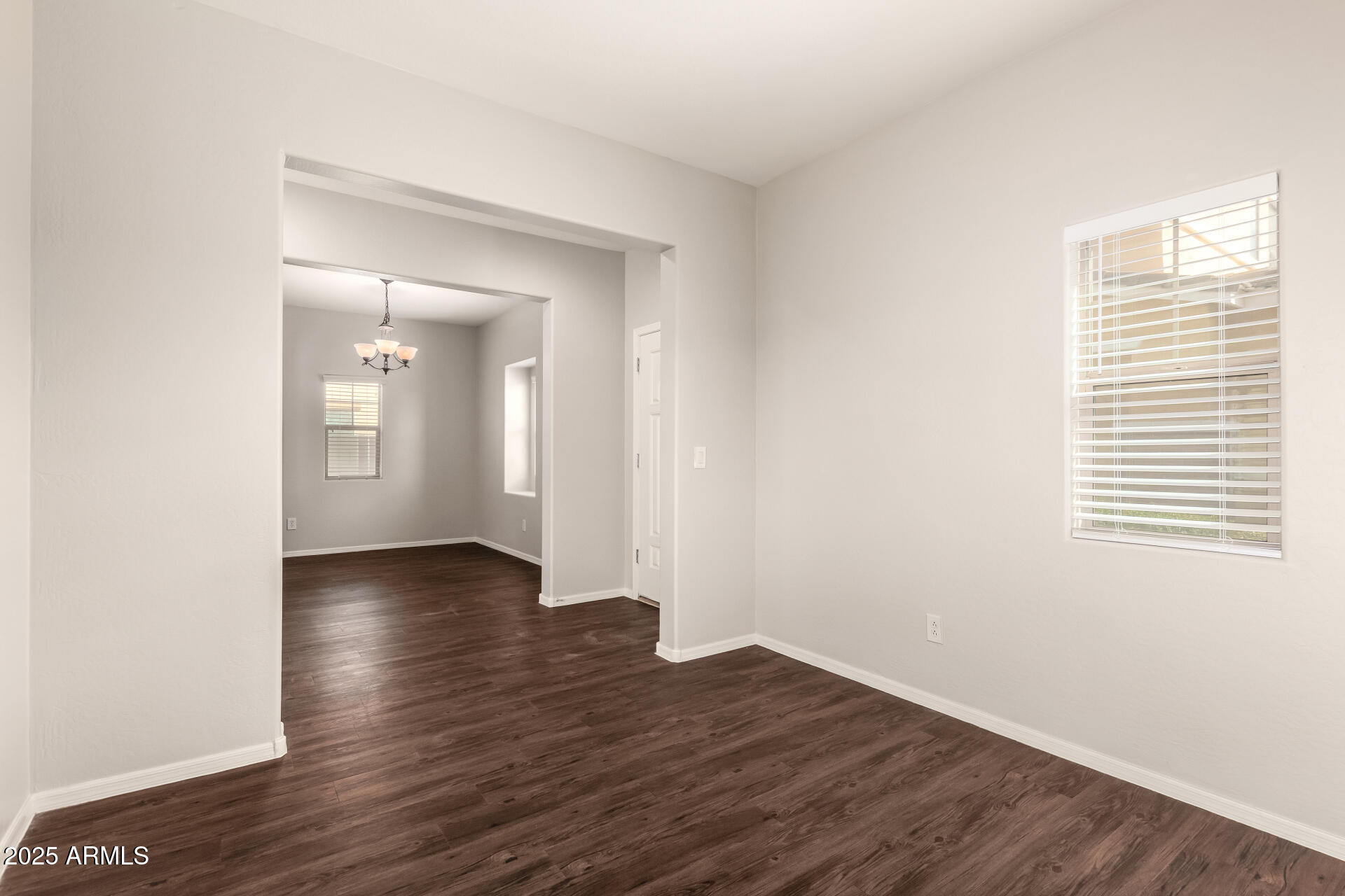 4675 East Olney Avenue Gilbert, AZ 85234 - Photo 5 of 39 06 - Olney 4675