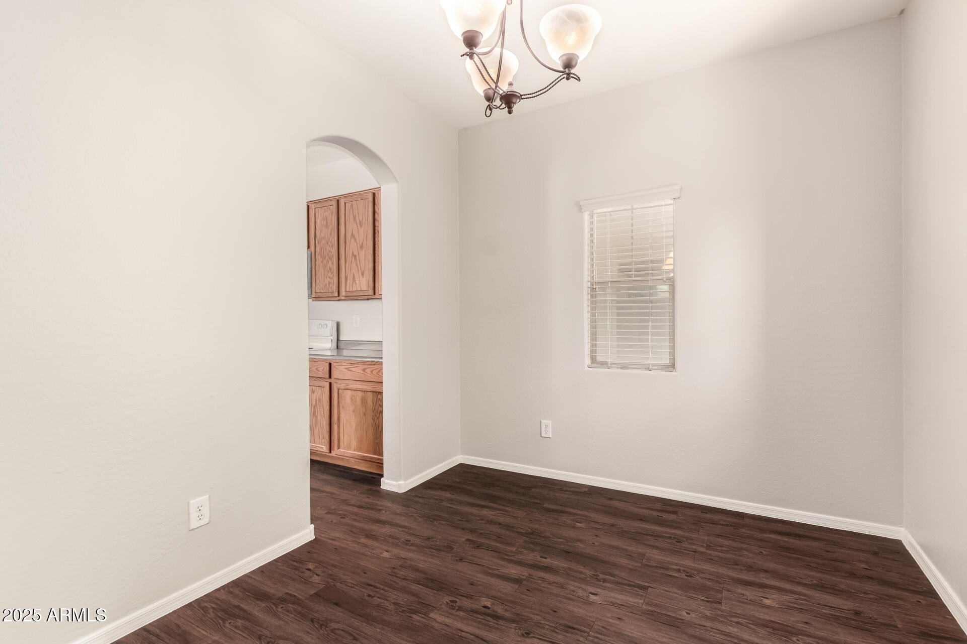 4675 East Olney Avenue Gilbert, AZ 85234 - Photo 10 of 39 11 - Olney 4675