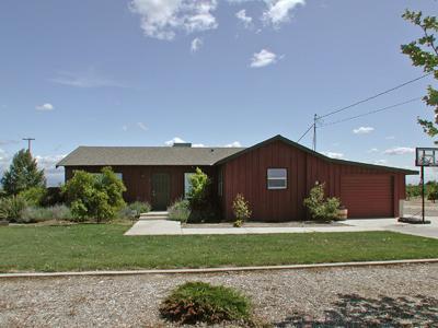 6018 Holbrook Avenue Reedley, CA 93654 - Photo 2 of 33 Gallery Image 2