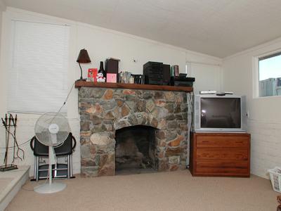 6018 Holbrook Avenue Reedley, CA 93654 - Photo 9 of 33 Gallery Image 9