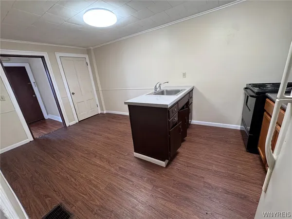 $975 | 10761 Main Street, Unit 2, Clarence, NY 14031