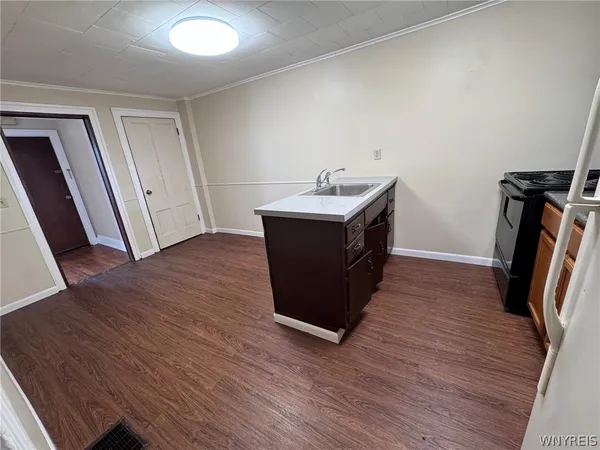 $975 | 10761 Main Street, Unit 2, Clarence, NY 14031