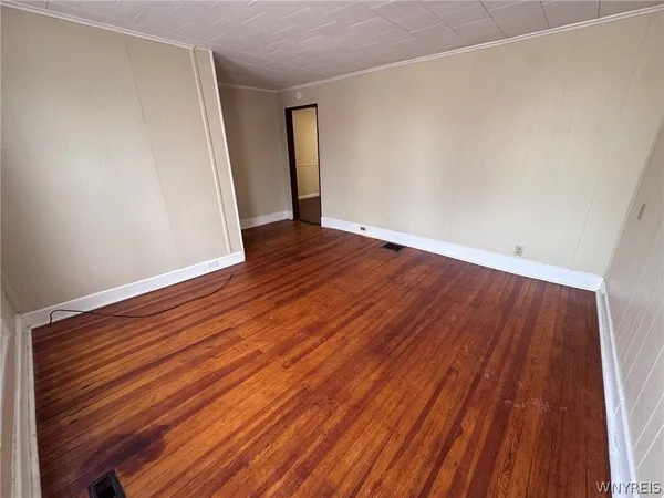 $975 | 10761 Main Street, Unit 2, Clarence, NY 14031