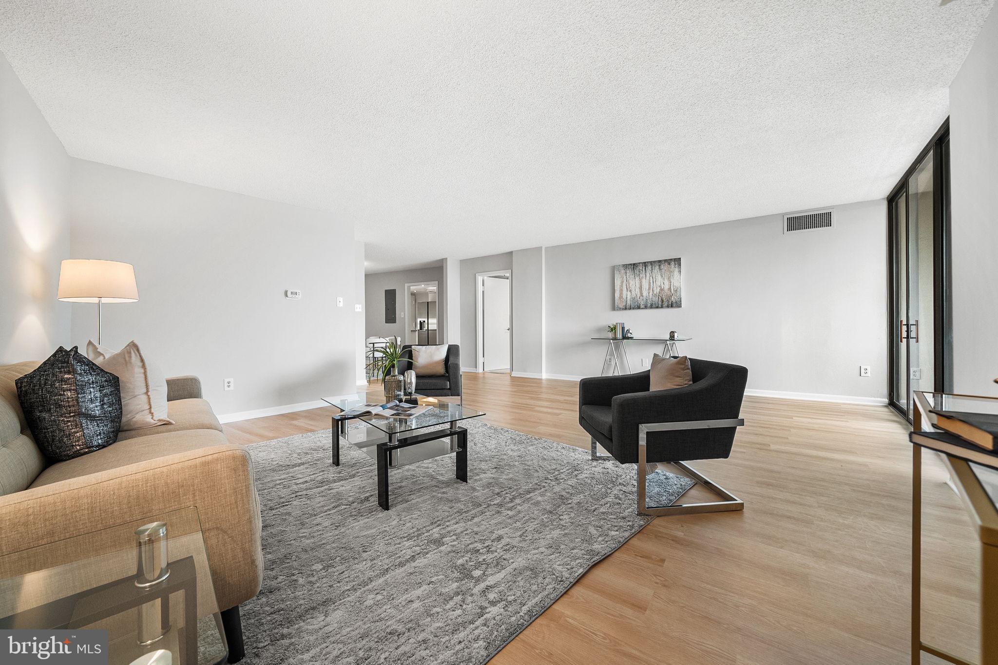 1101 South Arlington Ridge Road, Unit 212 Arlington, VA 22202 - Photo 17 of 93
