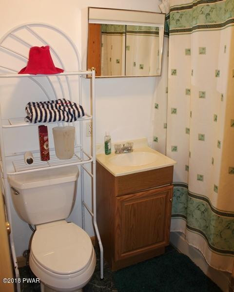 670 Deerfield Road Lake Ariel, PA 18436 - Photo 19 of 29