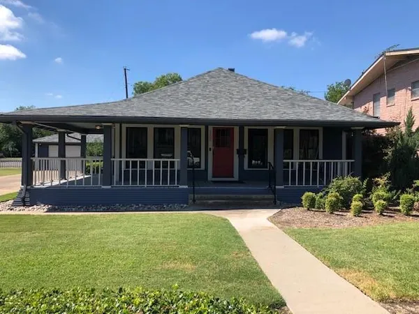 $2,700 | 1401 Harroun Avenue, McKinney, TX 75069
