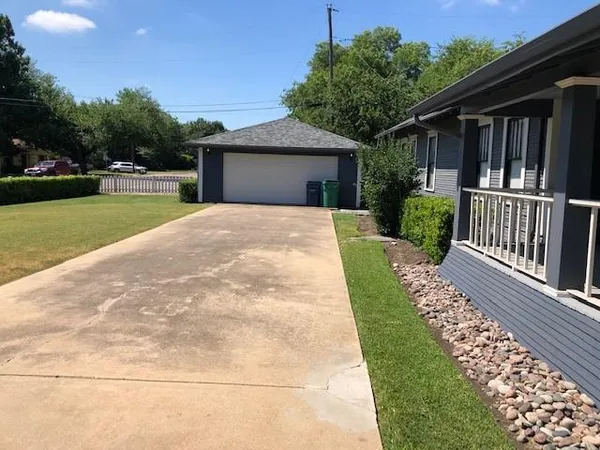 $2,700 | 1401 Harroun Avenue, McKinney, TX 75069