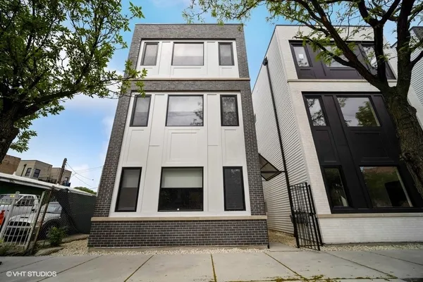$2,775 | 1108 South Western Avenue, Unit 3, Chicago, IL 60612