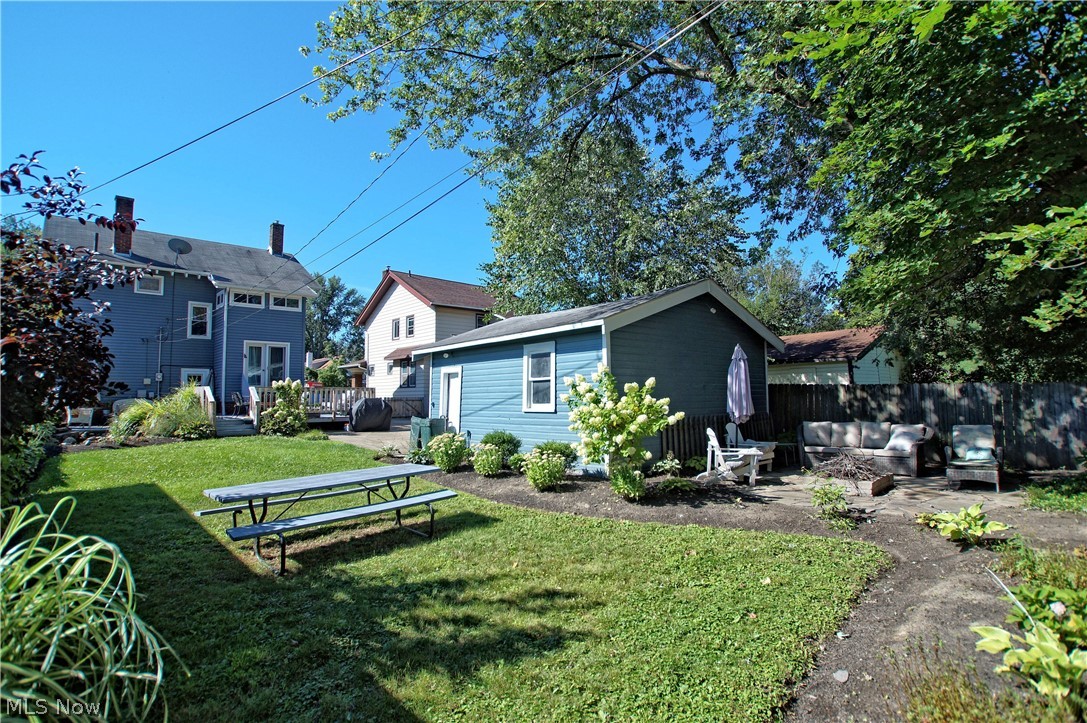16614 West Park Road Cleveland, OH 44111 - Photo 34 of 35 Gallery Image 34