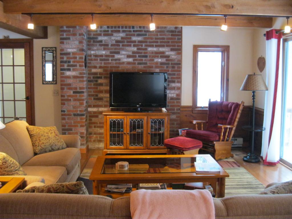 20 Fox Run Road, Unit 20 Bartlett, NH 03812 - Photo 3 of 9