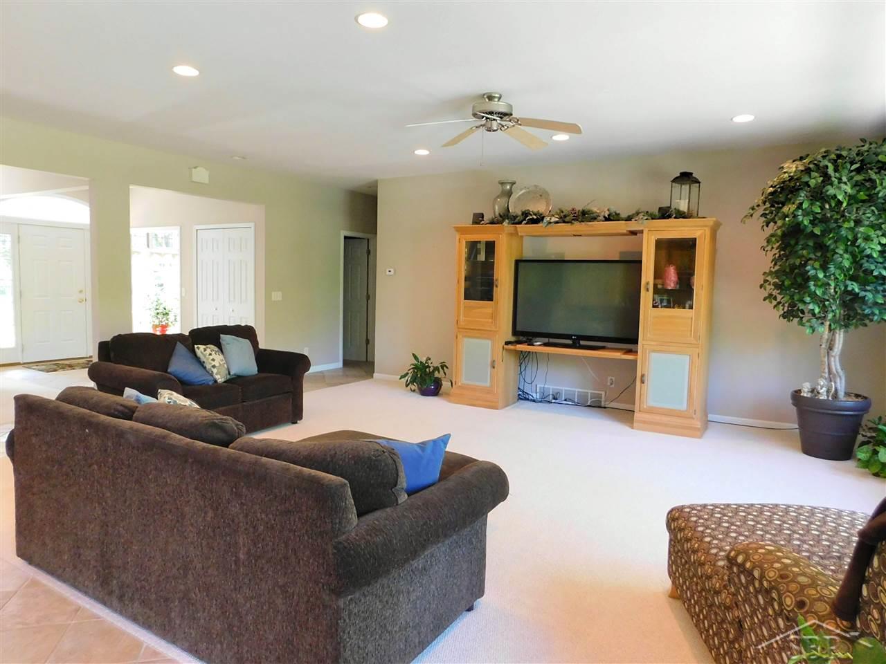 4795 North Thomas Road Freeland, MI 48623 - Photo 11 of 34