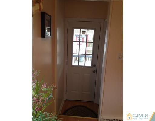 55 West Hill Road Colonia, NJ 07067 - Photo 6 of 20