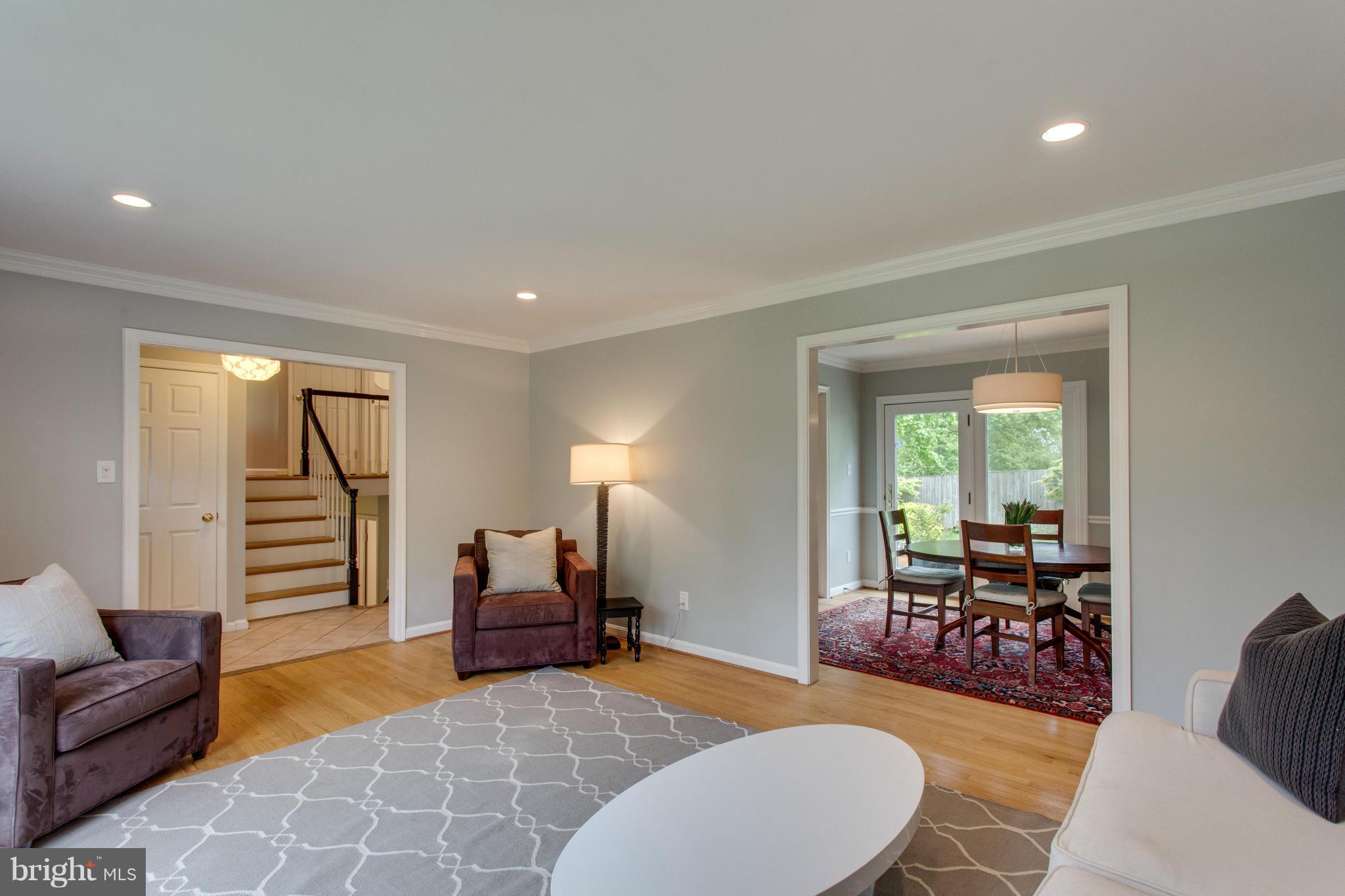 8735 Fort Hunt Road Alexandria, VA 22308 - Photo 10 of 30 New recessed lighting