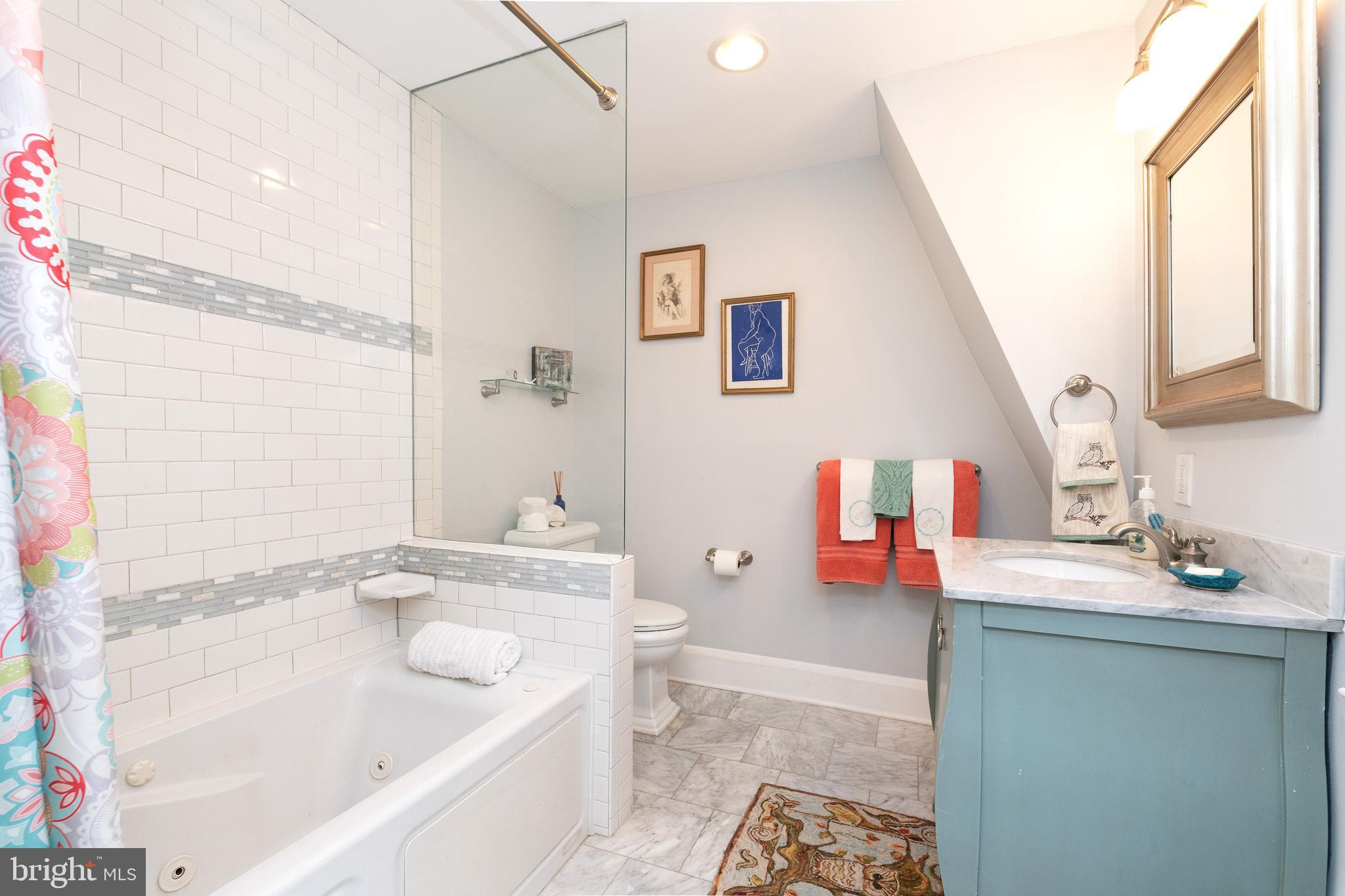 6910 Copeleigh Road Baltimore, MD 21212 - Photo 28 of 51 Hall Bath with Heated Floor