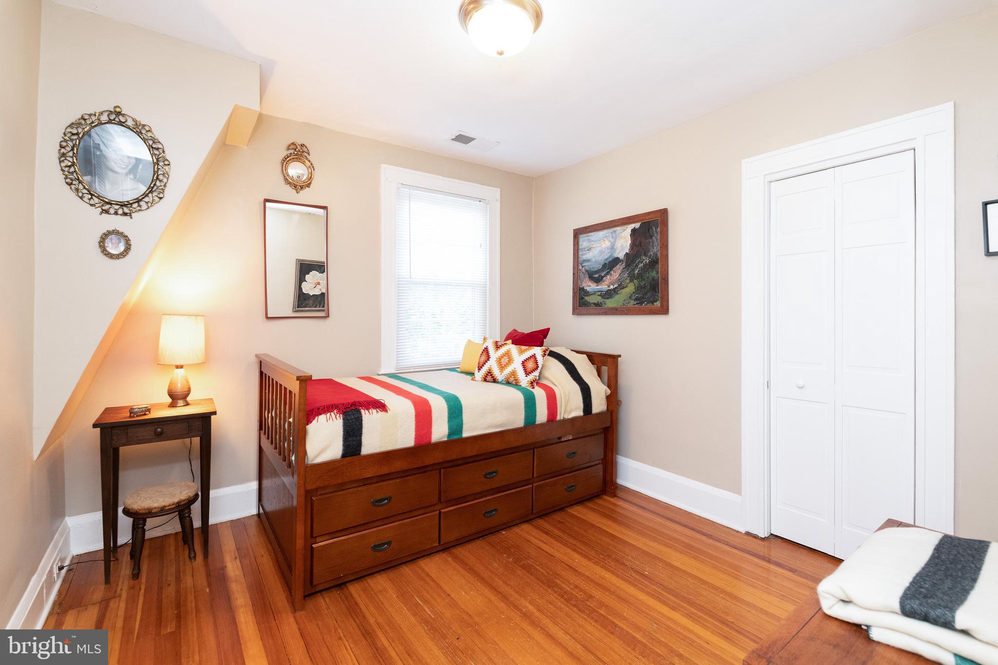 6910 Copeleigh Road Baltimore, MD 21212 - Photo 31 of 51 Bedroom #3