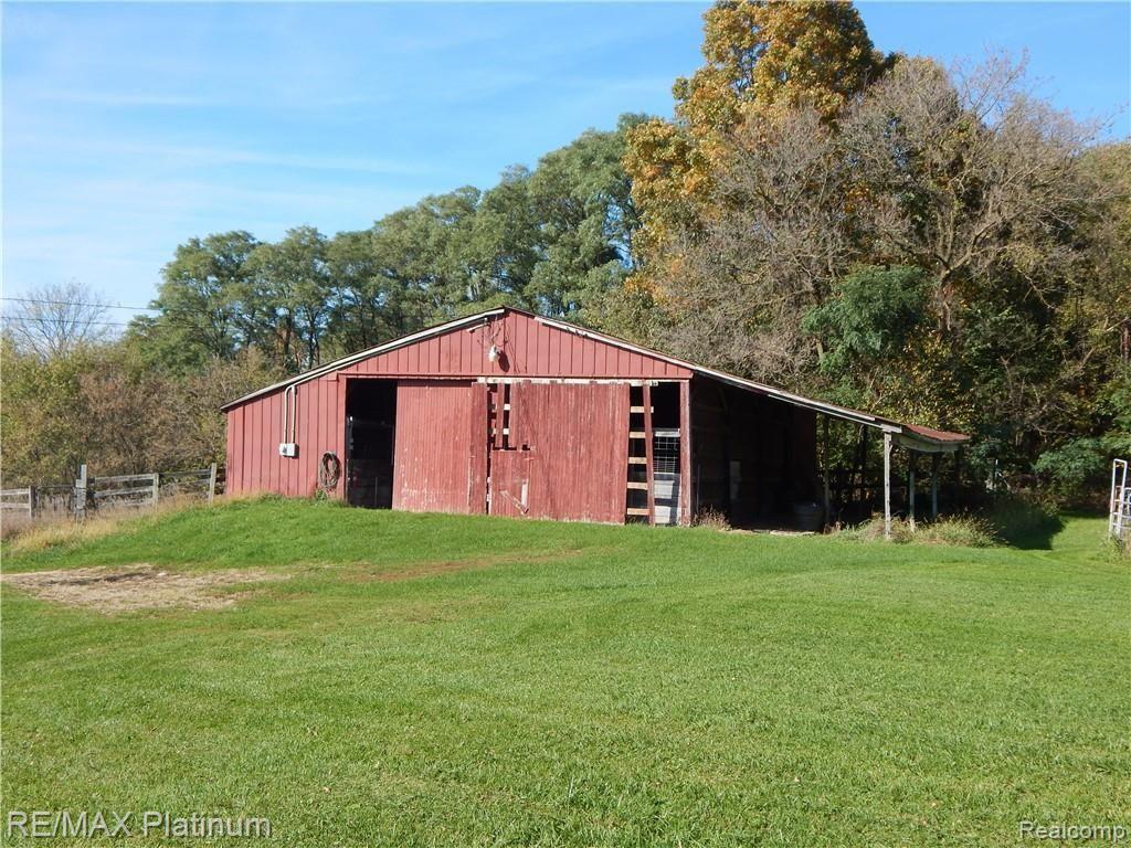 6358 Denton Hill Road Fenton, MI 48430 - Photo 61 of 72 DSCN6650.JPG