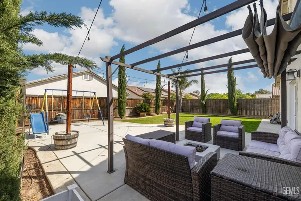 $439,950 | Undisclosed Address, Shafter, CA 93263