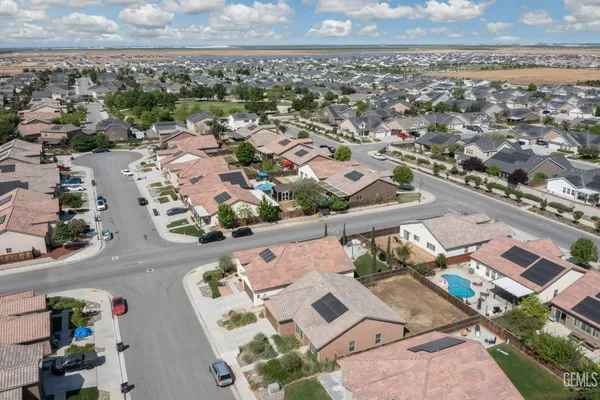 $439,950 | Undisclosed Address, Shafter, CA 93263
