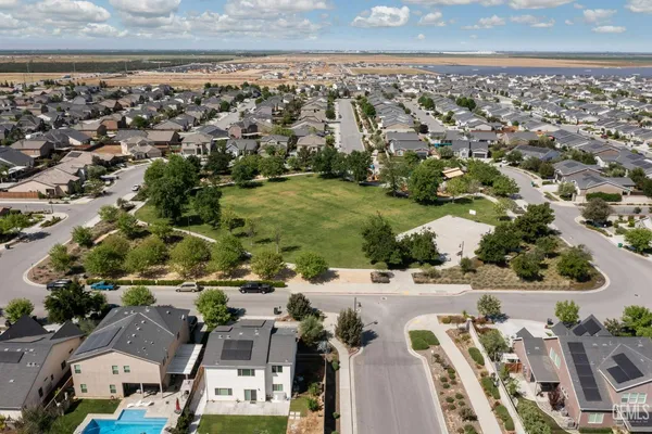 $439,950 | Undisclosed Address, Shafter, CA 93263