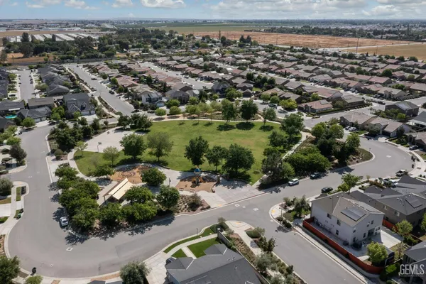 $439,950 | Undisclosed Address, Shafter, CA 93263